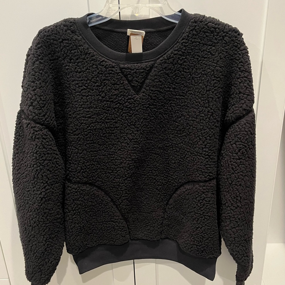 Victoria’s Secret Pink Sherpa long sleeve top